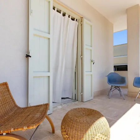 Apartment La Terrazza Sul Faro - Myho Casa Torre Canne